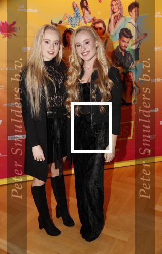 Amsterdam 22 november 2018
Premiere first kiss in het Amsterdam theater.
Mylene Waalewijn en Rosanna Waalewijn