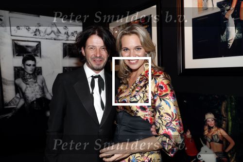 Amsterdam 6 december 2018
Openingsavond VIP van de luxery fair in de RAI. Mythe Mylius met partner en Thomas Berge