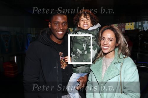 Amsterdam 8 december 2018
Premiere van Ralph Breaks the Internet in Pathe Arena. Nienke Plas met man en zoontje