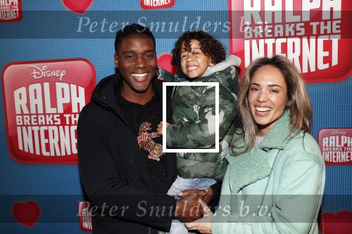 Amsterdam 8 december 2018
Premiere van Ralph Breaks the Internet in Pathe Arena. Nienke Plas met man en zoontje