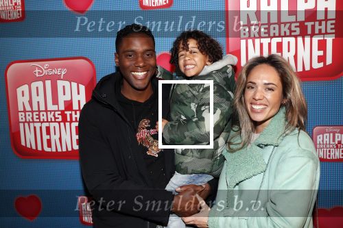 Amsterdam 8 december 2018
Premiere van Ralph Breaks the Internet in Pathe Arena. Nienke Plas met man en zoontje