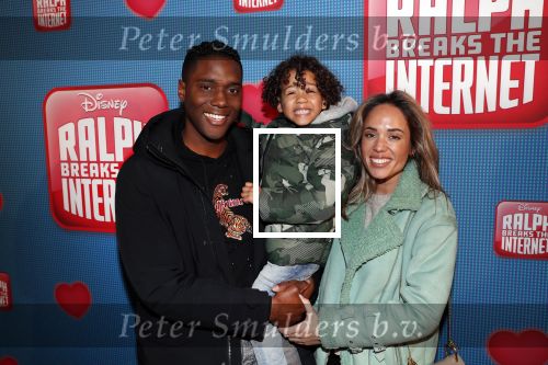 Amsterdam 8 december 2018
Premiere van Ralph Breaks the Internet in Pathe Arena. Nienke Plas met man en zoontje