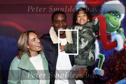 Amsterdam 24 november 2018
Premiere van de Grinch in pathe arena.
Nienke Plas met vriend en zoon.