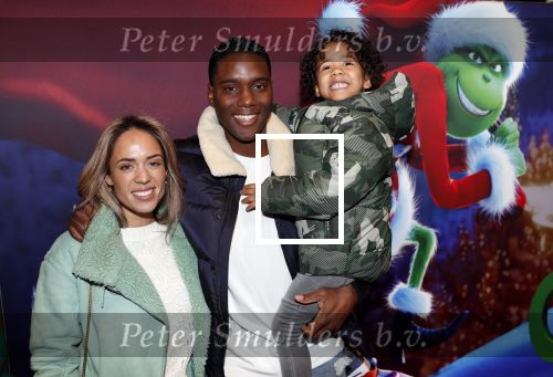 Amsterdam 24 november 2018
Premiere van de Grinch in pathe arena.
Nienke Plas met vriend en zoon.