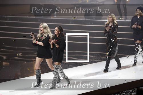 Amsterdam 11 december 2018
Modeshow en feest Nikkie Plessen met heel veel artiesten in AFAS live. 
Nikkie Plessen en Anna Nooshin