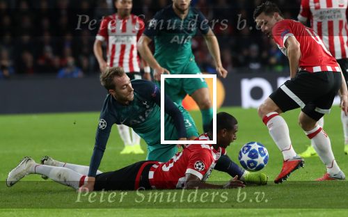 Eindhoven, 24 Oktober 2018 PSV-Tottemham Hotspur.
Duel in de voorronde Champions League, eindstand 2-2.
Pablo Rosario en Christian  Eriksen