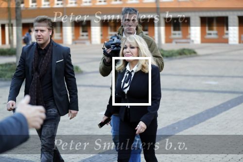 Den Bosch 30 november 2018
Rechtszaak tussen Johan Vlemmix en Patricia Paay. Johan kwam met een look a like pop ( in rolstoel) van zichzelf en Patricia kwam met haar man Robbert Hinfelaar naar de rechtbank in Den Bosch.