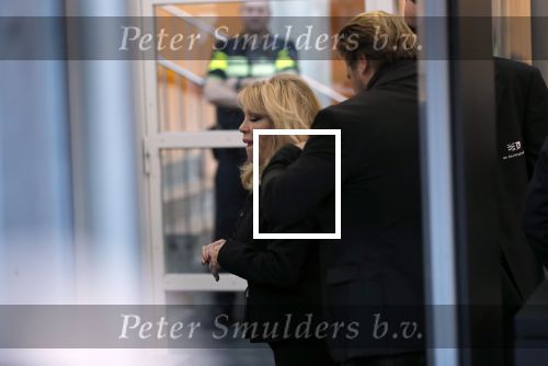 Den Bosch 30 november 2018
Rechtszaak tussen Johan Vlemmix en Patricia Paay. Johan kwam met een look a like pop ( in rolstoel) van zichzelf en Patricia kwam met haar man Robbert Hinfelaar naar de rechtbank in Den Bosch.