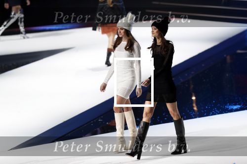 Amsterdam 11 december 2018
Modeshow Nikkie Plessen in AFAS live met div artiesten . Pauline v d Schoot