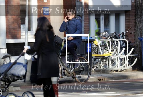 Amsterdam 15 november 2018
Prins Maurits bellend op zijn fiets.