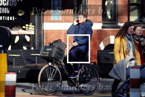 Amsterdam 15 november 2018
Prins Maurits bellend op zijn fiets.