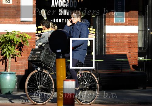 Amsterdam 15 november 2018
Prins Maurits bellend op zijn fiets.