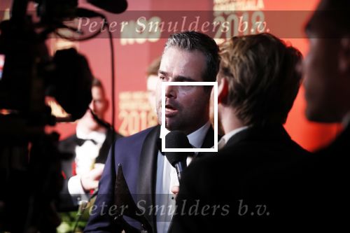 Amsterdam 19 december 2018
Sportman van het jaar verkiezing in afas live. Kjeld Nuis met Sportvrouw van het Jaar 2018 Suzanne Schulting, gehandicapte sporter van het Jaar 2018 Bibian Mentel en de coaches van het Jaar 2018 Jac Orie en Raemon Sluijter De baanwielrenners werden ploeg van het jaar, Marianne Timmer kreeg een ouvre prijs en Rico Verhoeven werd door de Zapp kijkers gekozen tot meest populaire sporter. Raemon met zijn vriendin Fatima Moreiro de Melo