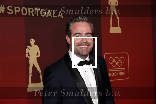 Amsterdam 19 december 2018
Sportman van het jaar verkiezing in afas live. Kjeld Nuis met Sportvrouw van het Jaar 2018 Suzanne Schulting, gehandicapte sporter van het Jaar 2018 Bibian Mentel en de coaches van het Jaar 2018 Jac Orie en Raemon Sluijter De baanwielrenners werden ploeg van het jaar, Marianne Timmer kreeg een ouvre prijs en Rico Verhoeven werd door de Zapp kijkers gekozen tot meest populaire sporter. Raemon met zijn vriendin Fatima Moreiro de Melo