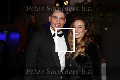 Amsterdam 19 december 2018
Sportman van het jaar verkiezing in afas live. Rico Verhoeven met zijn vrouw