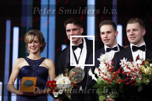Amsterdam 19 december 2018
Sportman van het jaar verkiezing in afas live. Kjeld Nuis met Sportvrouw van het Jaar 2018 Suzanne Schulting, gehandicapte sporter van het Jaar 2018 Bibian Mentel en de coaches van het Jaar 2018 Jac Orie en Raemon Sluijter De baanwielrenners werden ploeg van het jaar, Marianne Timmer kreeg een ouvre prijs en Rico Verhoeven werd door de Zapp kijkers gekozen tot meest populaire sporter.
