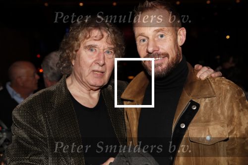 Hilversum 3 december 2018
Tineke de Nooij krijgt ouvre award bij beeld en geluid. Rinke Rooijens met zijn vader Bob