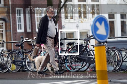 Amsterdam 14 november 2018
Rob Hoogland (telegraaf) laat hond uit.