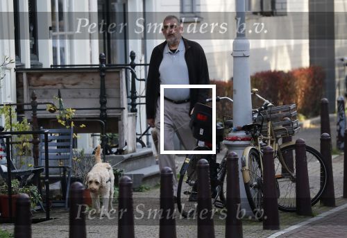 Amsterdam 14 november 2018
Rob Hoogland (telegraaf) laat hond uit.
