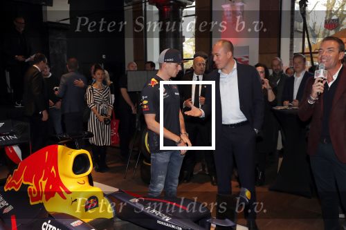 Amsterdam 13 november 2018
Presentatie TAG Heuer horloge van Max Verstappen in Hotel Arena. Robert Doornbos en Rob Kamphues doen de presentatie.