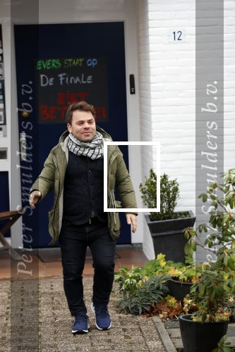 Nederhorst den Berg 5 december 2018
Opnames liedje voor afscheid Edwin Evers door heel veel collegaâ€™s en artiesten in de Bullet sound studioâ€™s. Roel v Velsen