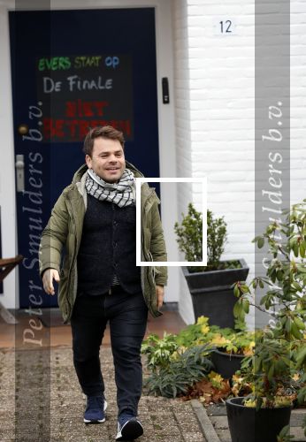 Nederhorst den Berg 5 december 2018
Opnames liedje voor afscheid Edwin Evers door heel veel collegaâ€™s en artiesten in de Bullet sound studioâ€™s. Roel v Velsen