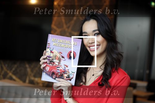 Utrecht 21 november 2018
Presentatie sinterklaas meezingliedjesboek van Romy Monteiro in het FC Utrecht stadion.