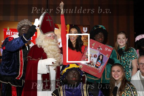 Utrecht 21 november 2018
Presentatie sinterklaas meezingliedjesboek van Romy Monteiro in het FC Utrecht stadion.