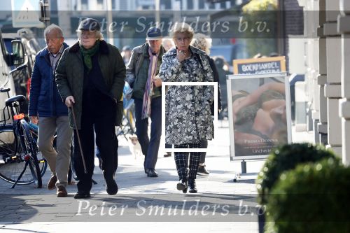 Amsterdam 15 november 2018
Rudi Fuchs op straat in Amsterdam zuid.