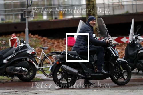 Amsterdam 6 december 2018
Ruud Gullit op zijn scooter