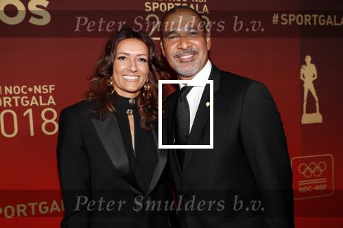 Amsterdam 19 december 2018
Sportman van het jaar verkiezing in afas live. Ruud Gullit met zijn vriendin Karin de Rooij