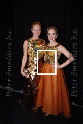 Amsterdam 19 december 2018
Sportman van het jaar verkiezing in afas live. Sanne en Lieke Wevers in jurk van Addy v d Krommenacker