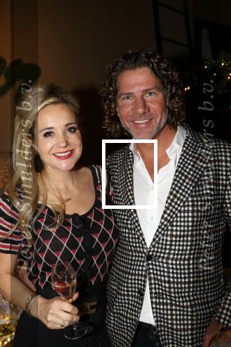 Amsterdam, 6 December 2018
Uitreiking boek Sonja Bakker
Sonja Bakker met haar vriend Barry Suijdam