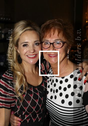 Amsterdam, 6 December 2018
Uitreiking boek Sonja Bakker
Sonja Bakker met haar moeder