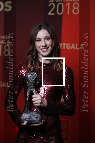 Amsterdam 19 december 2018
Sportman van het jaar verkiezing in afas live. Kjeld Nuis met Sportvrouw van het Jaar 2018 Suzanne Schulting, gehandicapte sporter van het Jaar 2018 Bibian Mentel en de coaches van het Jaar 2018 Jac Orie en Raemon Sluijter De baanwielrenners werden ploeg van het jaar, Marianne Timmer kreeg een ouvre prijs en Rico Verhoeven werd door de Zapp kijkers gekozen tot meest populaire sporter.
