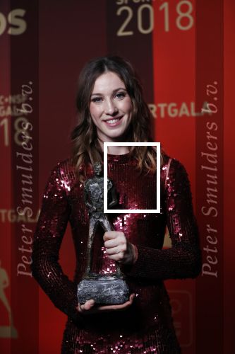 Amsterdam 19 december 2018
Sportman van het jaar verkiezing in afas live. Kjeld Nuis met Sportvrouw van het Jaar 2018 Suzanne Schulting, gehandicapte sporter van het Jaar 2018 Bibian Mentel en de coaches van het Jaar 2018 Jac Orie en Raemon Sluijter De baanwielrenners werden ploeg van het jaar, Marianne Timmer kreeg een ouvre prijs en Rico Verhoeven werd door de Zapp kijkers gekozen tot meest populaire sporter.
