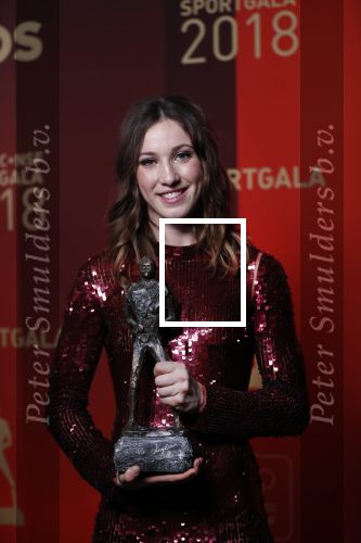 Amsterdam 19 december 2018
Sportman van het jaar verkiezing in afas live. Kjeld Nuis met Sportvrouw van het Jaar 2018 Suzanne Schulting, gehandicapte sporter van het Jaar 2018 Bibian Mentel en de coaches van het Jaar 2018 Jac Orie en Raemon Sluijter De baanwielrenners werden ploeg van het jaar, Marianne Timmer kreeg een ouvre prijs en Rico Verhoeven werd door de Zapp kijkers gekozen tot meest populaire sporter.