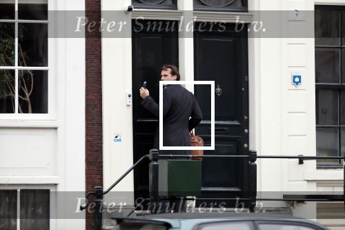 Amsterdam 25 november 2018
Thierry Baudet vertrekt vanaf zijn huis naar het programma buitenhof van Paul Witteman.