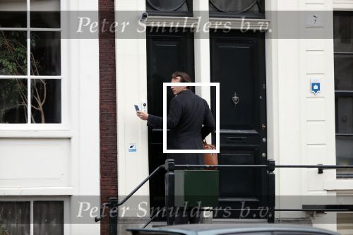 Amsterdam 25 november 2018
Thierry Baudet vertrekt vanaf zijn huis naar het programma buitenhof van Paul Witteman.