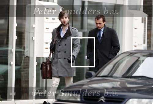 Amsterdam 25 november 2018
Thierry Baudet vertrekt vanaf zijn huis naar het programma buitenhof van Paul Witteman.