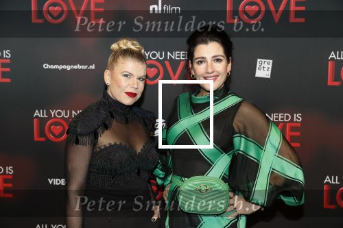 Amsterdam 26 november 2018
Premiere All you need is love in het delamar theater. Tina de Bruin en Anne-Marie Jung