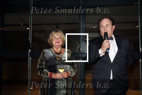 Hilversum 3 december 2018
Tineke de Nooij krijgt ouvre award bij beeld en geluid.
