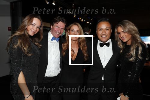 Amsterdam 6 december 2018
Openingsavond VIP van de luxery fair in de RAI. Tjeerd Ossendrijver met gezin