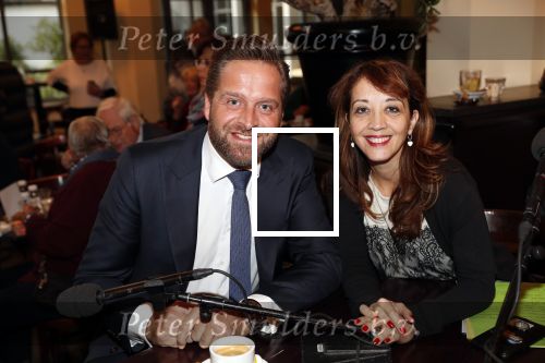 Den Haag 3 december 2018
Minister Hugo de Jonge arriveert bij libelle Nieuwscafe ( in Dudok. Ebru Umar interviewt hem.