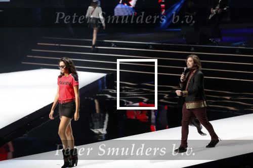 Amsterdam 11 december 2018
Modeshow en feest Nikkie Plessen met heel veel artiesten in AFAS live. waylon