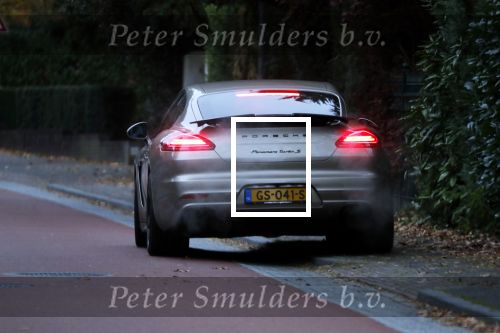 Den Haag  29 oktober 2018
Waylon en zijn zwangere vriendin Bibi Breijman gaan op controle in het Bronovo ziekenhorsche Panamera Turbo naartoe.