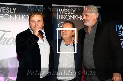 Amsterdam, 6 December 2018
Uitreiking boek Sonja Bakker
Presentatie CD Wesly Bronkhorst
Wesly Bronkhorst Raymond de Bruijn en Hans v Vondelen