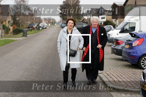Nederhorst den Berg 5 december 2018
Opnames liedje voor afscheid Edwin Evers door heel veel collegaâ€™s en artiesten in de Bullet sound studioâ€™s. Willibrord Frequin met zijn vriendin