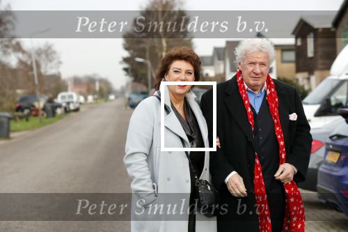Nederhorst den Berg 5 december 2018
Opnames liedje voor afscheid Edwin Evers door heel veel collegaâ€™s en artiesten in de Bullet sound studioâ€™s. Willibrord Frequin met zijn vriendin