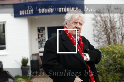Nederhorst den Berg 5 december 2018
Opnames liedje voor afscheid Edwin Evers door heel veel collegaâ€™s en artiesten in de Bullet sound studioâ€™s. Willibrord Frequin met zijn vriendin